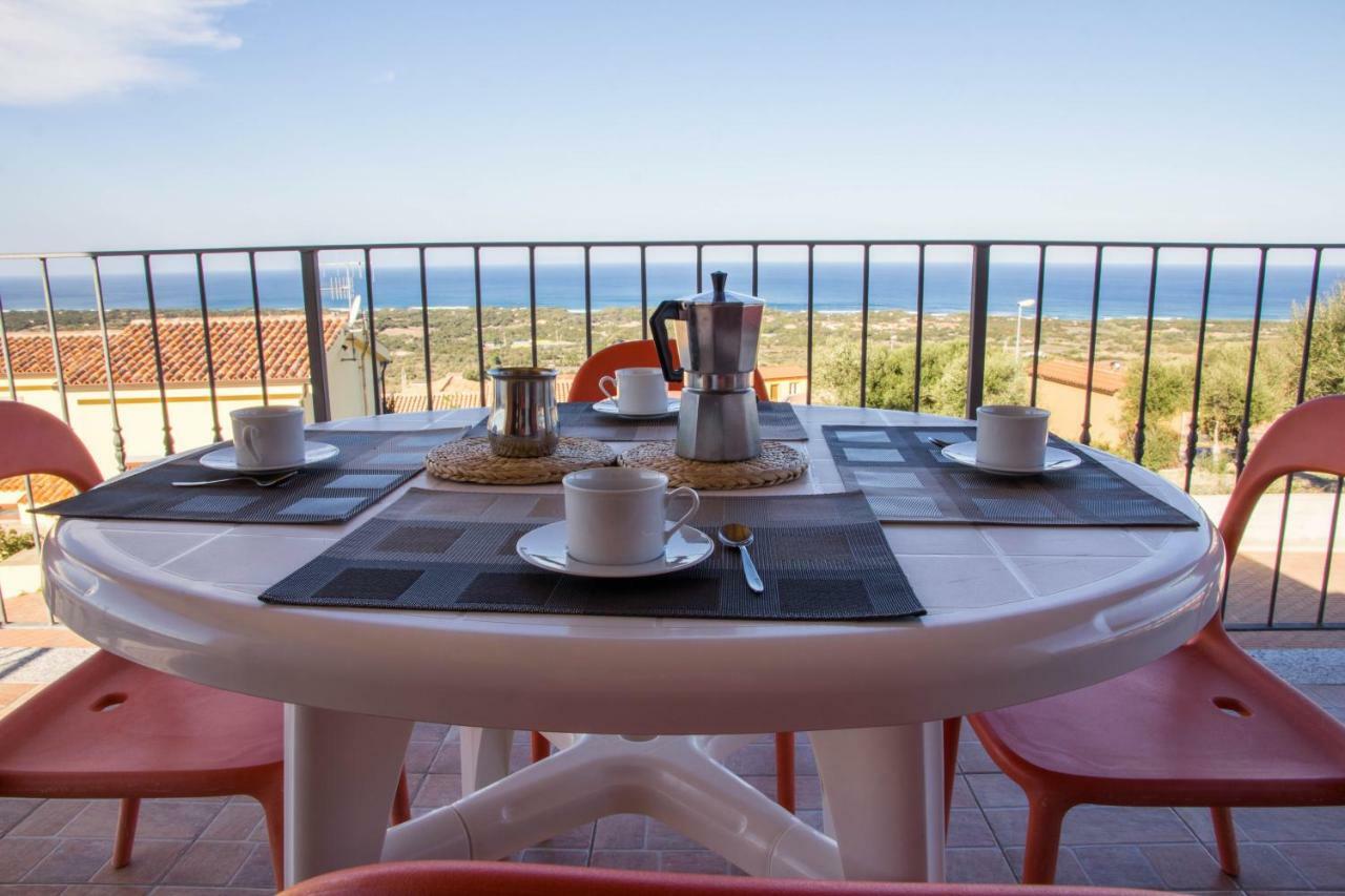 Gf Apartments Li Seddi Badesi Bagian luar foto